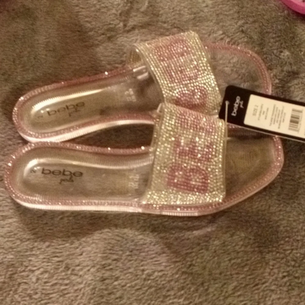 NEW BEBE GIRLS SLIDES SANDELS SIZES 2+4+12